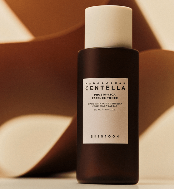 Skin 1004 - Madagascar Centella Probio-Cica Essence Toner210Ml