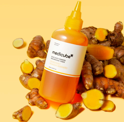 Medicube  Kojic Acid Turmeric Resurfacing Toner 250ml